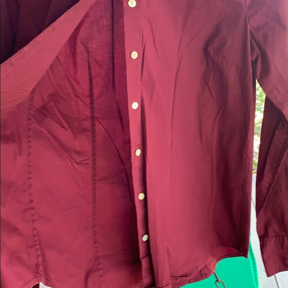 J Crew Dress Shirt Women’s Med Burgundy - Picture 3 of 4